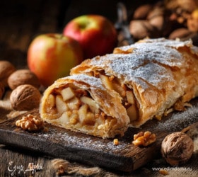 Штрудель с яблоками и орехами