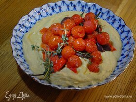 Хумус из фенхеля с запеченными помидорами и перцем чили Хумус из фенхеля с запеченными помидорами и перцем чили