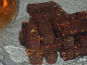 Чесночные гренки из хлеба к пиву